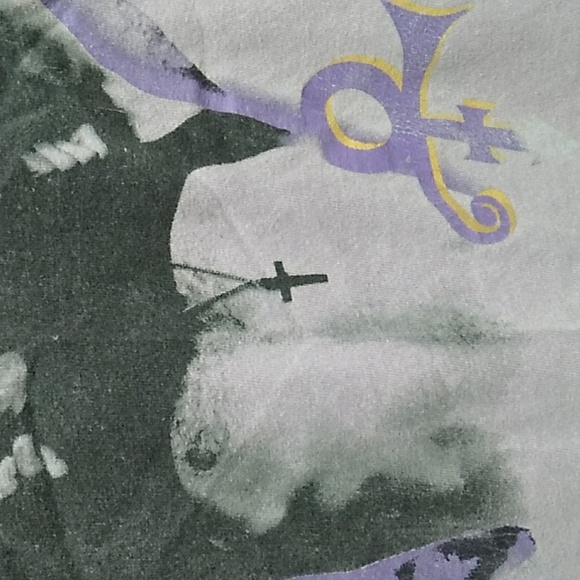 RARE! Prince Shirt By The Prince Estate Official & Approved Unisex - Picture 5 of 11